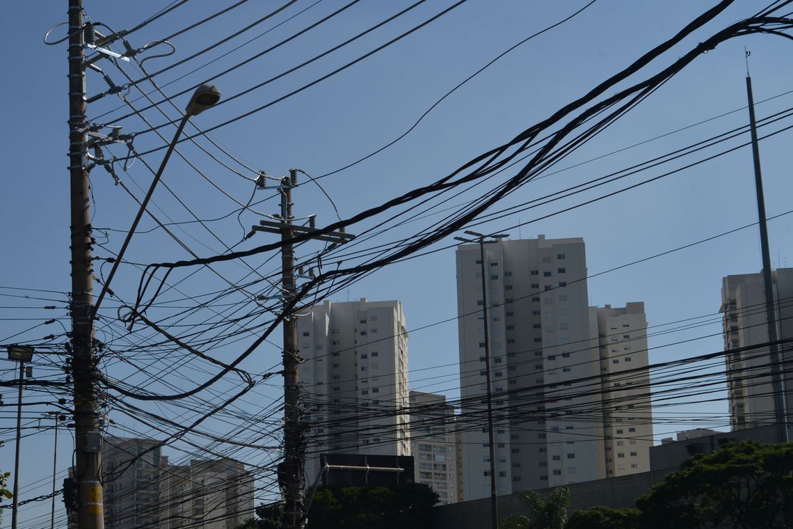 fios-eletricidade