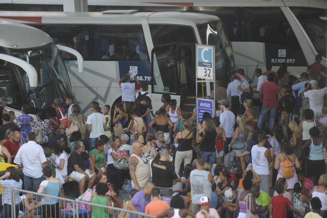 905679-passageiros_rodoviaria_feriado carnaval_3974