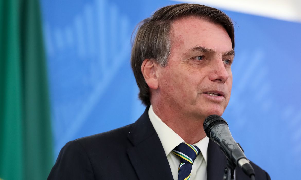 Bolsonaro Microfone