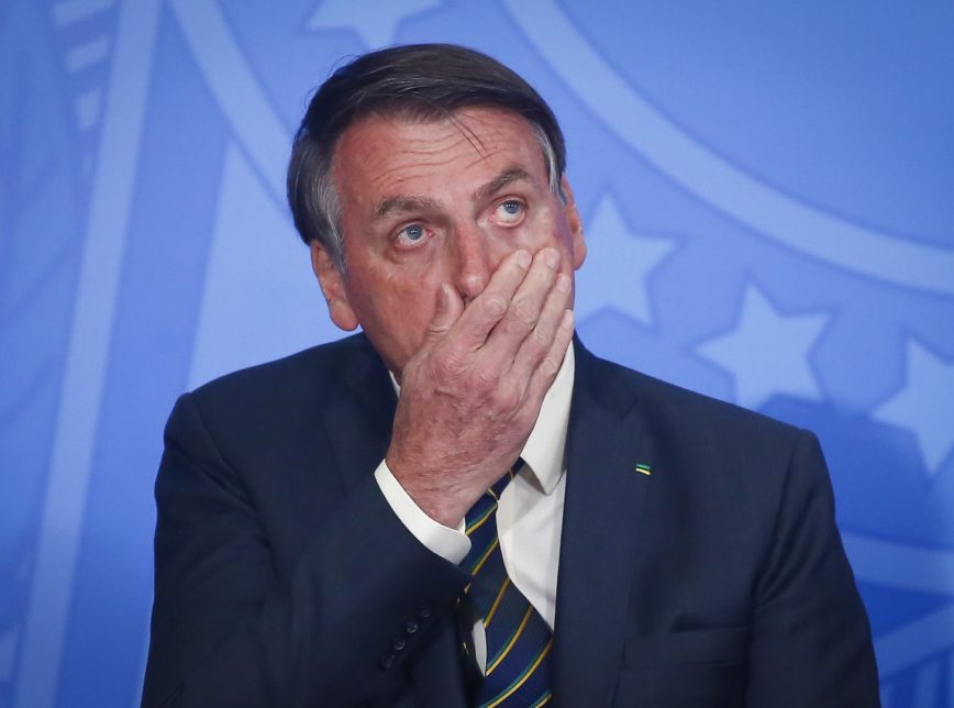 JairBolsonaro-DiaDaBandeira-Bandeira-OnyxLorenzini-EducacaoConectada-19Nov2019