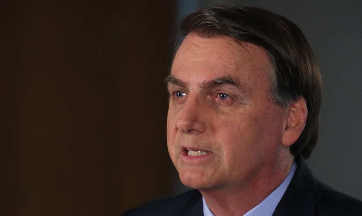 bolsonaro perto