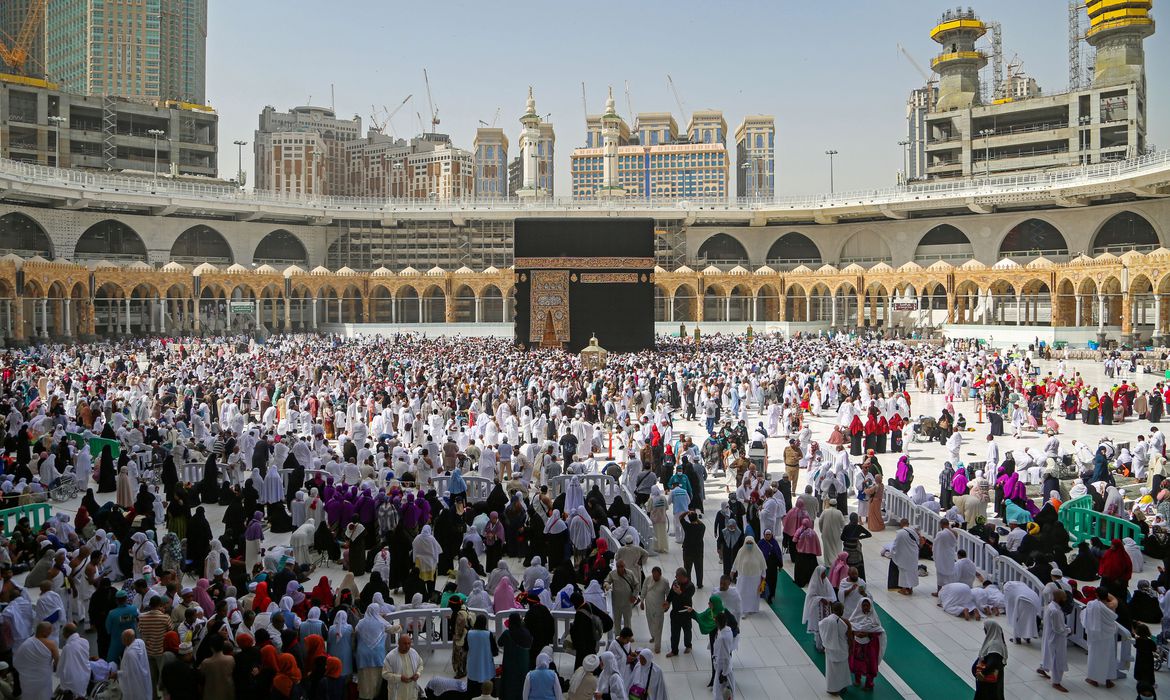 mecca_coronavirus_arabia_saudita_mulcumanos0603200063