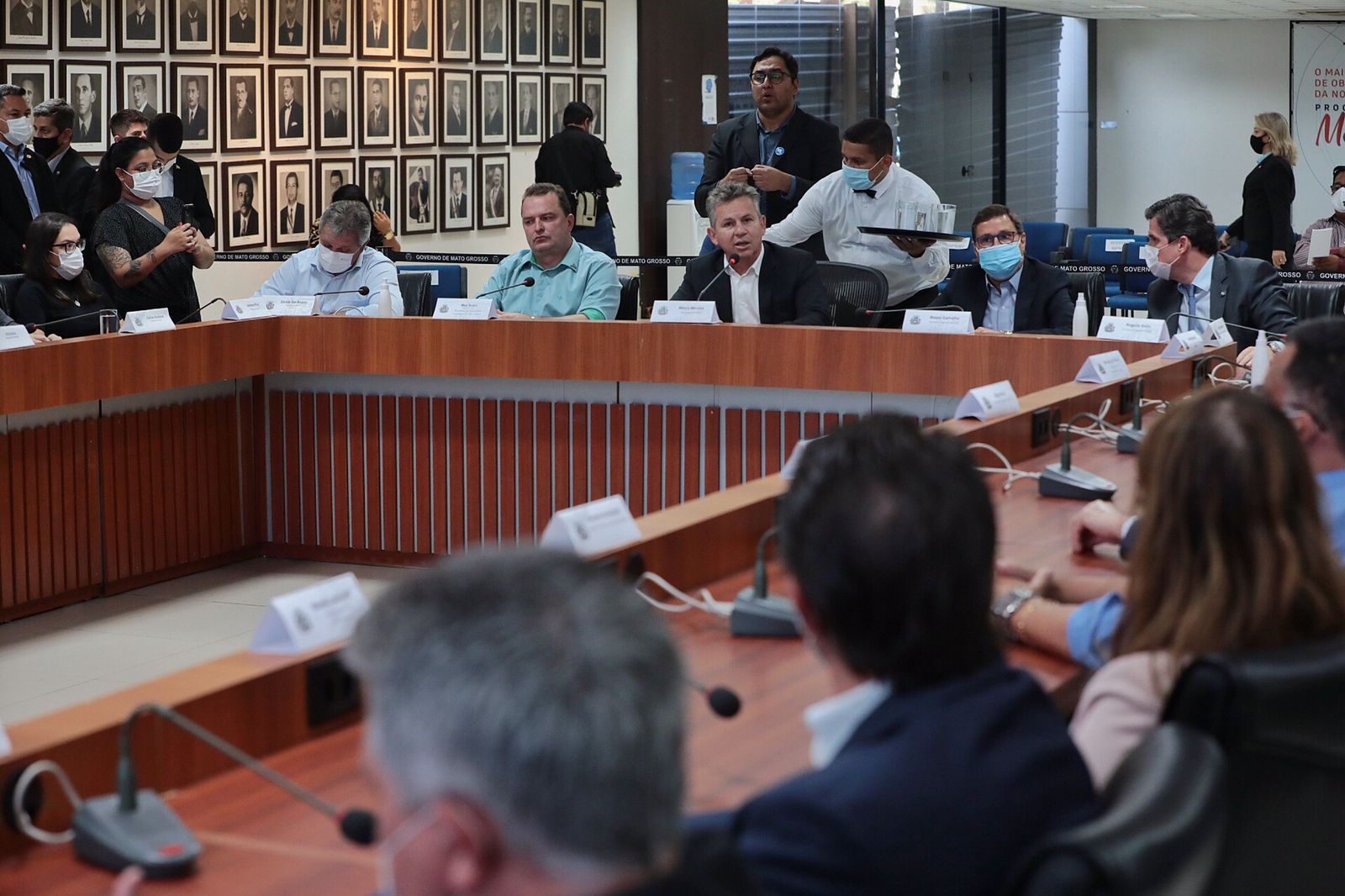 Governador de MT anuncia o maior pacote de redução de impostos do Brasil para beneficiar o cidadão