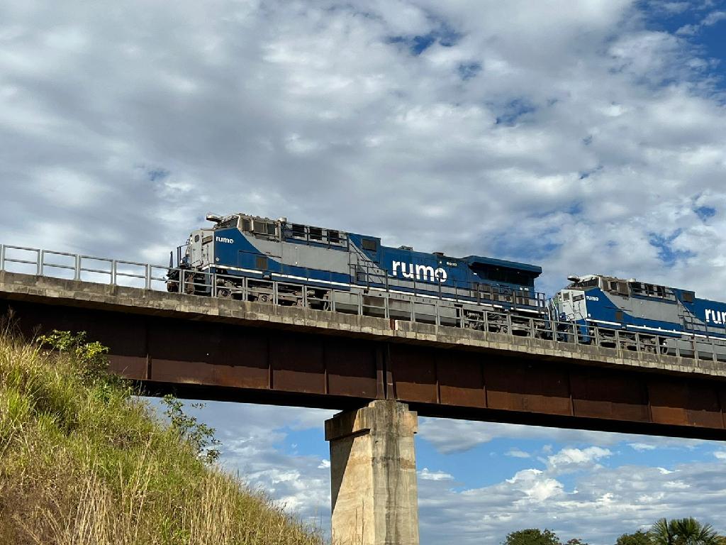 Ferrovia Rumo
