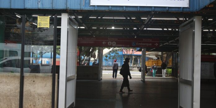 queda-de-temperaturas-faz-sao-paulo-reabrir-abrigo-emergencial