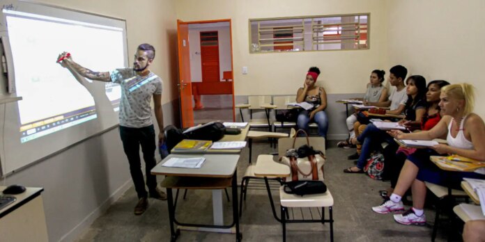 pe-de-meia-alcancara-quase-4-milhoes-de-estudantes-ate-setembro pe-de-meia-alcancara-quase-4-milhoes-de-estudantes-ate-setembro