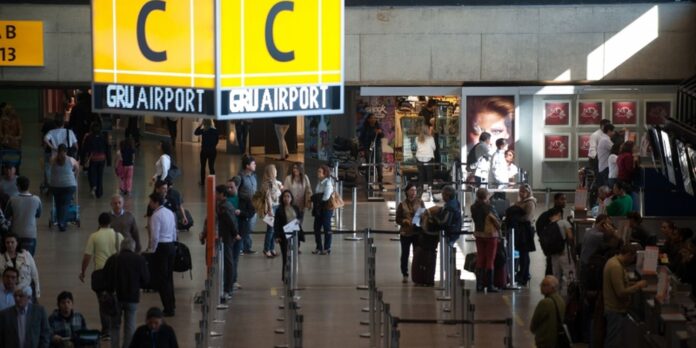 suspeita-de-incendio-interrompe-operacoes-no-aeroporto-de-guarulhos