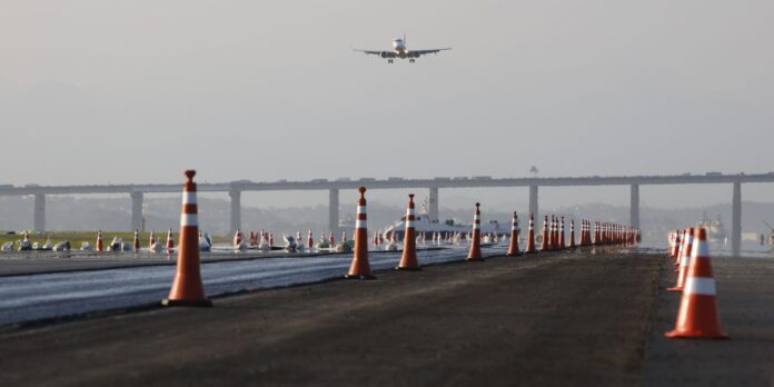 aeroporto-santos-dumont-tera-sistema-de-seguranca-para-pistas-curtas
