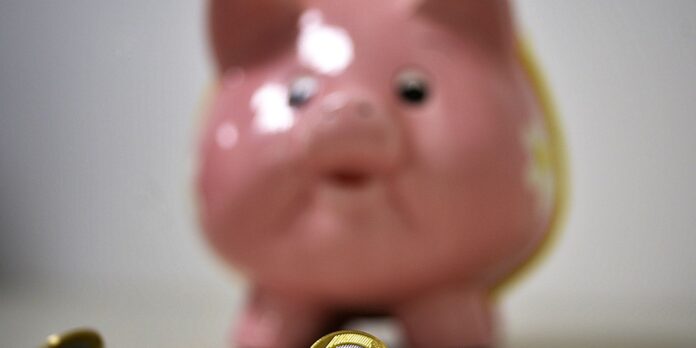 retiradas-da-poupanca-superam-aplicacoes-em-r$-398-milhoes,-em-agosto retiradas-da-poupanca-superam-aplicacoes-em-r$-398-milhoes,-em-agosto