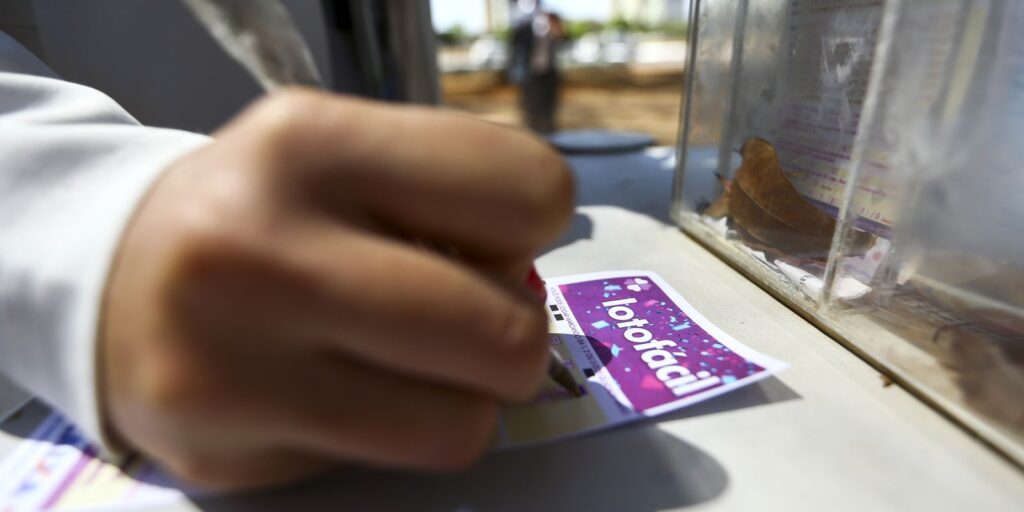 lotofacil-da-independencia-sorteia-premio-estimado-em-r$-200-milhoes