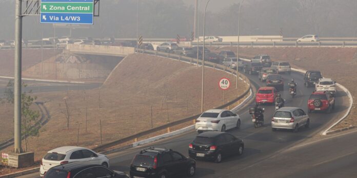 fumaca-do-incendio-no-parque-nacional-se-espalha-pela-capital-federal