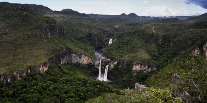 parque-da-chapada-dos-veadeiros-e-fechado-por-conta-de-incendio