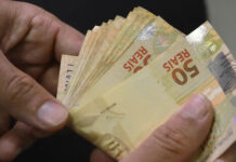 Diferença salarial entre homens e mulheres no setor privado passa da 20%, revela novo relatório