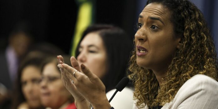 anielle-depoe-na-pf-em-inquerito-sobre-denuncias-contra-silvio-almeida