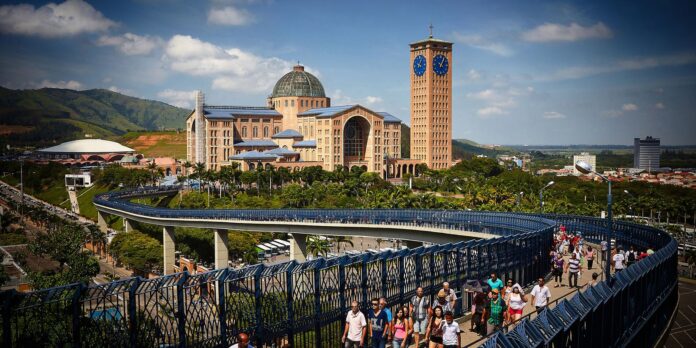 via-dutra-tera-efetivo-da-prf-reforcado-para-a-festa-da-aparecida
