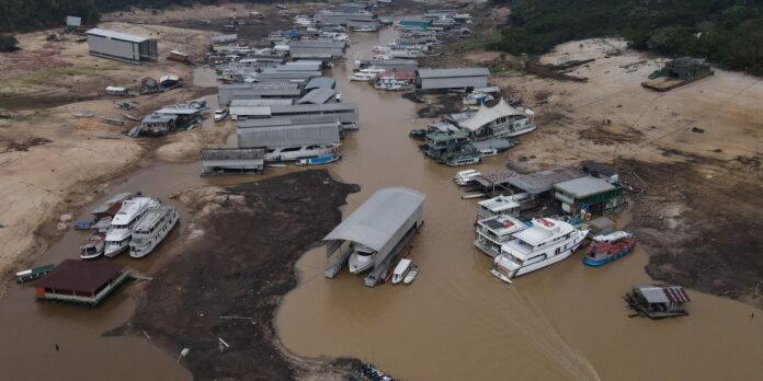 nivel-do-rio-negro-sobe,-mas-estiagem-ainda-nao-acabou-no-amazonas