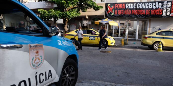 manifestantes-bloqueiam-entrada-de-gestores-em-hospital-do-rio