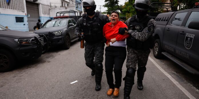 manifestantes-sao-retirados;-direcao-assume-hospital-de-bonsucesso