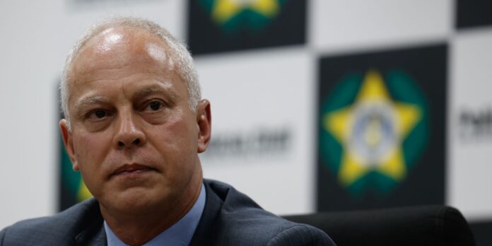 secretario-admite-falha-em-esquema-para-receber-torcida-do-penarol