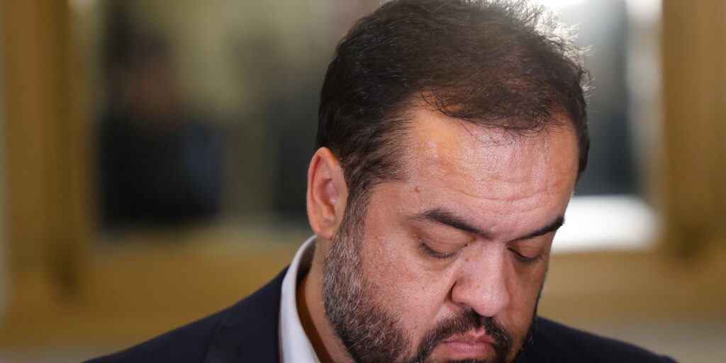 governador-do-rj-diz-que-traficantes-atiraram-contra-pessoas-nas-ruas