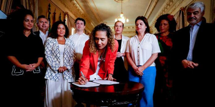 anielle:-letramento-e-regulacao-sao-caminhos-contra-racismo-nas-redes