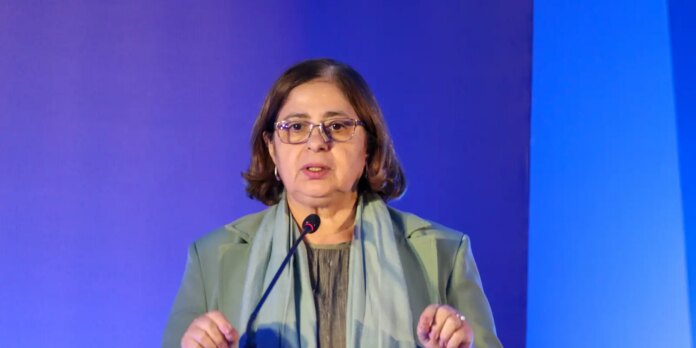 fim-da-escala-6×1-beneficiara-mulheres,-diz-ministra