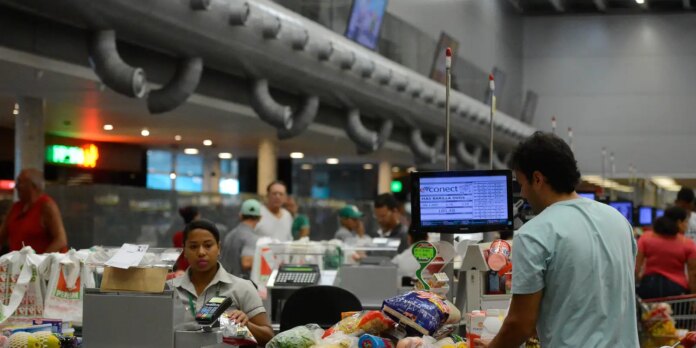 cesta-basica-fica-1,15%-mais-cara-em-outubro-na-capital-paulista