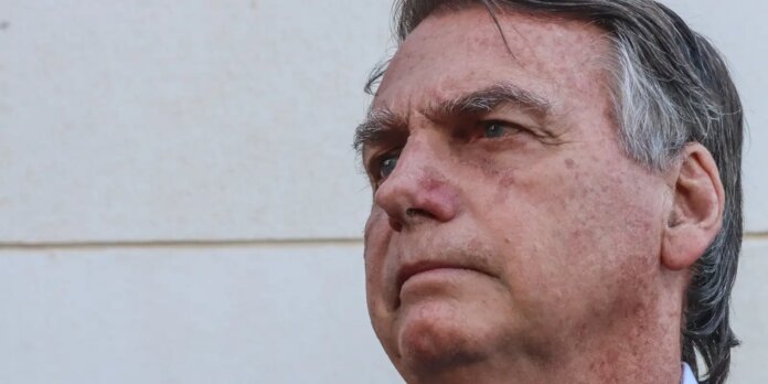 pf-indicia-bolsonaro e-mais-36 por tentativa-de-golpe-de-estado