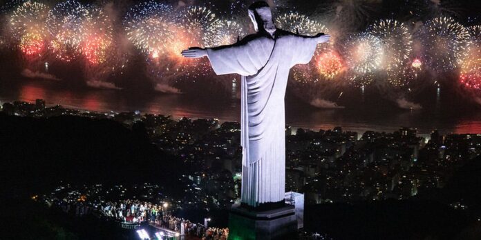 reveillon-do-rio-tera-este-ano-caetano,-ivete-sangalo-e-bethania