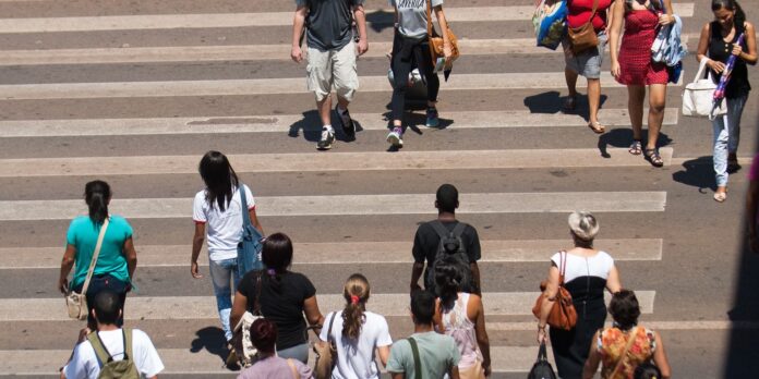 expectativa-de-vida-ao-nascer-no-brasil-sobe-para-76,4-anos em-2023