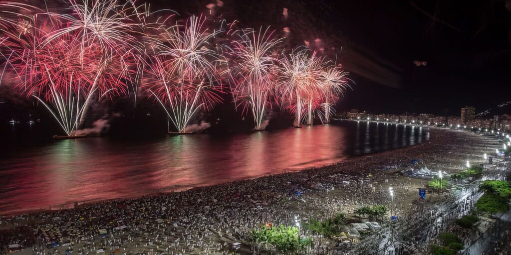 hoje-e-dia:-semana-da-festa-de-reveillon-tem-dia-do-dominio-publico