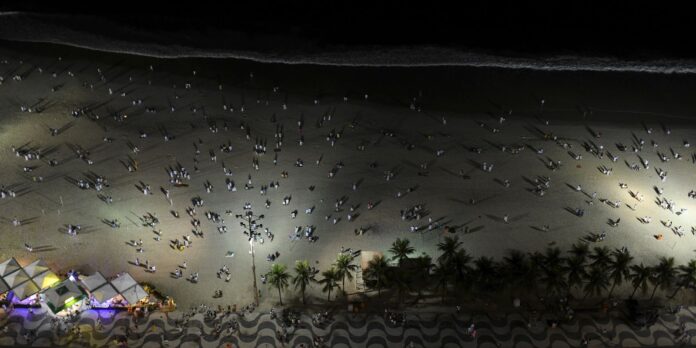 virada-em-copacabana-tera-acoes-de-combate-a-violencia-contra-a-mulher