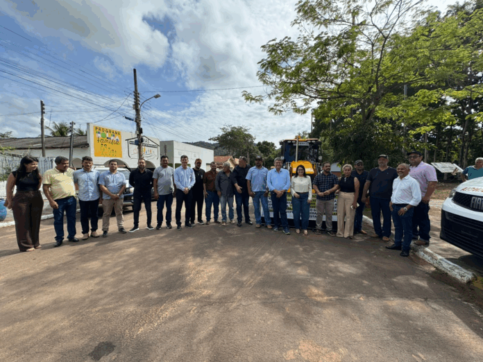 Entregas de maquinas em Salto do Céu e Rio Branco (2) (1)