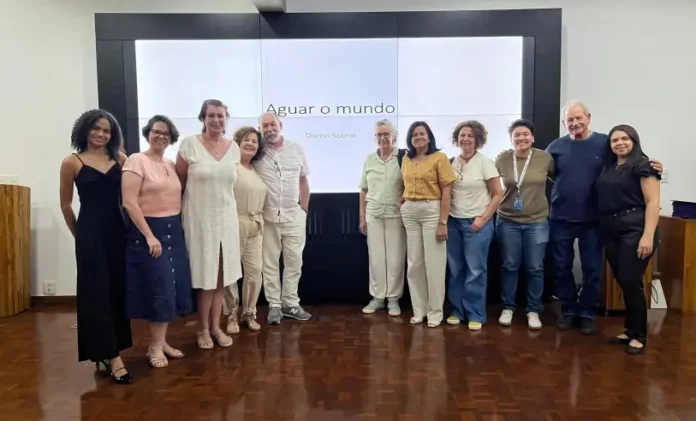 curadoria-scaled_p11489_cover_image_resized