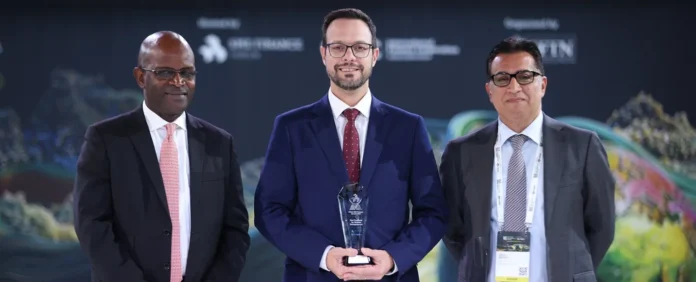 media_produtos_filer_public_thumbnails_filer_public_2025_09_18_sicredi_pedro_ramos.jpg__1366x554_subsampling-2