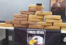 Força Tática da PM e PRF apreendem 19 tabletes de pasta base de cocaína em Várzea Grande