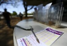 Lotofácil 3526 de hoje: confira os números e o resultado do sorteio desta quinta-feira (30/10)
