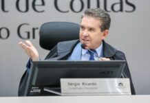 Sérgio Ricardo destaca PEC que consolida tribunais de contas como instituições permanentes da República