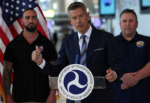 Paralisação dos EUA pode forçar fechamento de espaços aéreos; autoridades preveem “caos em massa”