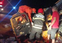 Corpo de Bombeiros realiza atendimento a vítimas de acidentes de trânsito registrados durante a madrugada de sábado