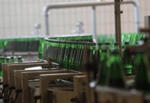 Câmara aprova até 15 anos de prisão para quem adulterar bebidas e gerar mortes