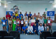 Prefeitura e Empaer entregam cartões do Fundaaf a 15 produtores rurais