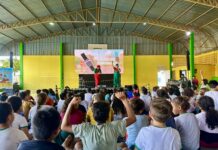 Sinal Verde para a Alegria: alunos da Escola Municipal Caminho para o Futuro prestigiam espetáculo sobre segurança no trânsito