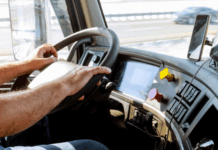 Loja de materiais terá de custear cirurgia de motorista acidentado ao descarregar caminhão