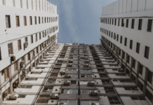 Morar de aluguel pressiona o orçamento: custo médio para o inquilino foi de R$ 50,62/m² em novembro