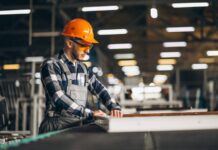 Confiança do empresário industrial cresce em novembro, mas maioria dos setores segue cautelosa