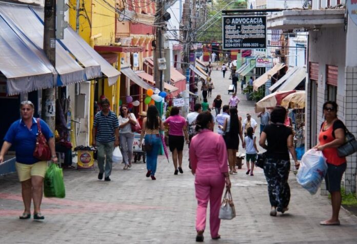 02 Redução do imposto de renda pode injetar até R$ 1,3 bi na economia mato-grossense