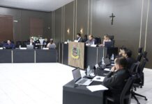 Câmara aprova reestruturação de cargos da Educação em duas sessões; projeto segue para sanção