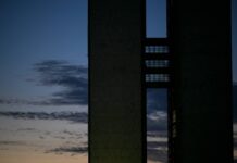 Líderes da Câmara fecham acordo e abril começa sem sessões por feriado