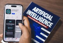 Tribunal Superior Eleitoral estabelece regras para uso de IA nas eleições webpage of ai chatbot a prototype ai smith open chatbot is seen on the website of openai on a apple smartphone examples capabilities and limitations are shown